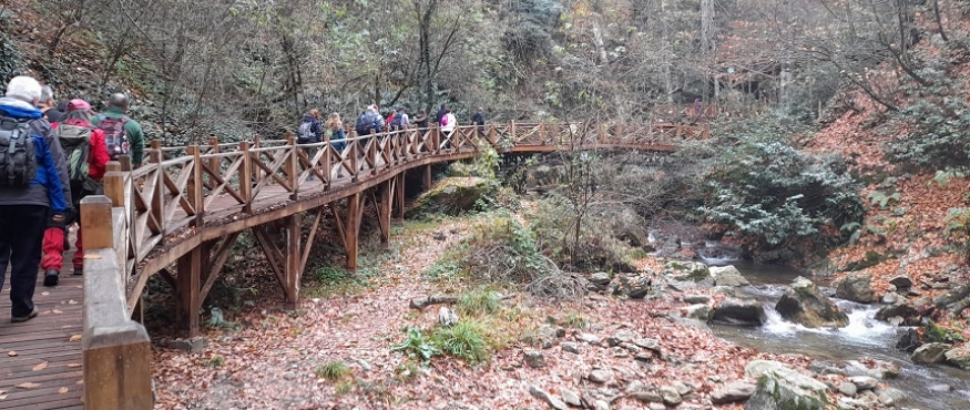 OYLAT ŞELALESİ,MAĞARASI VE KAPLICASI DOĞA YÜRÜYÜŞÜ
