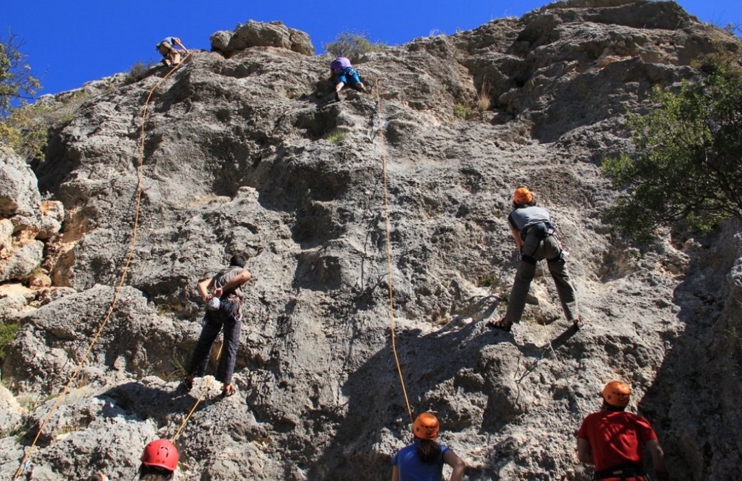 KAYADA İLK ADIM – SPOR KAYA TIRMANIŞINA GİRİŞ EĞİTİMİ